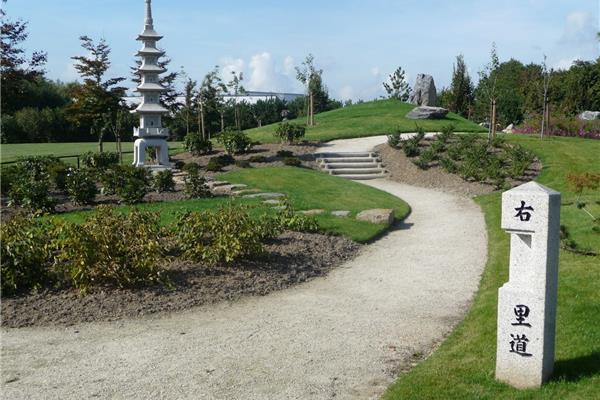 Aanleg Japanse tuin in park Drie Fonteinen - Sportinfrabouw NV